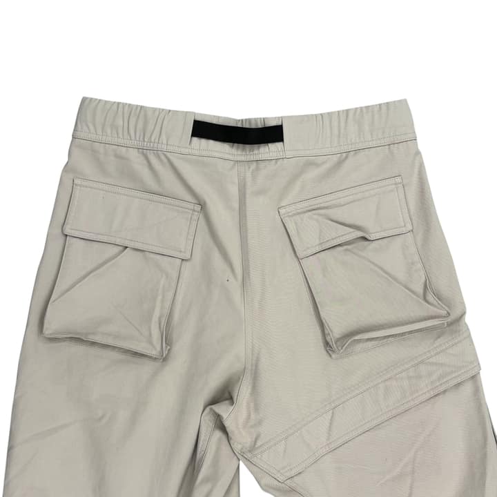 NIKE ACG Cargo Pants Beige