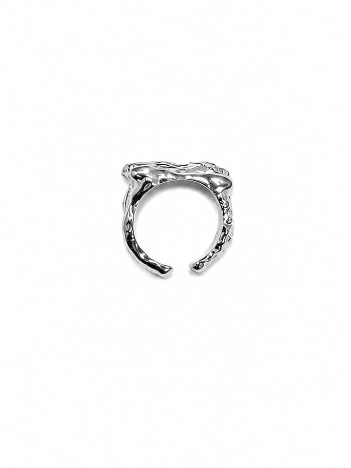MELTING TWIG RING