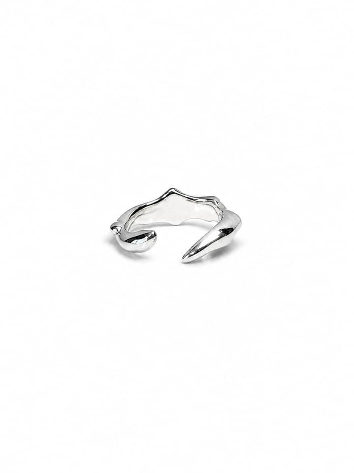 MELTING CROSS RING
