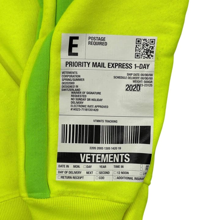 Vetements Neon Hoodie 상세 이미지 3