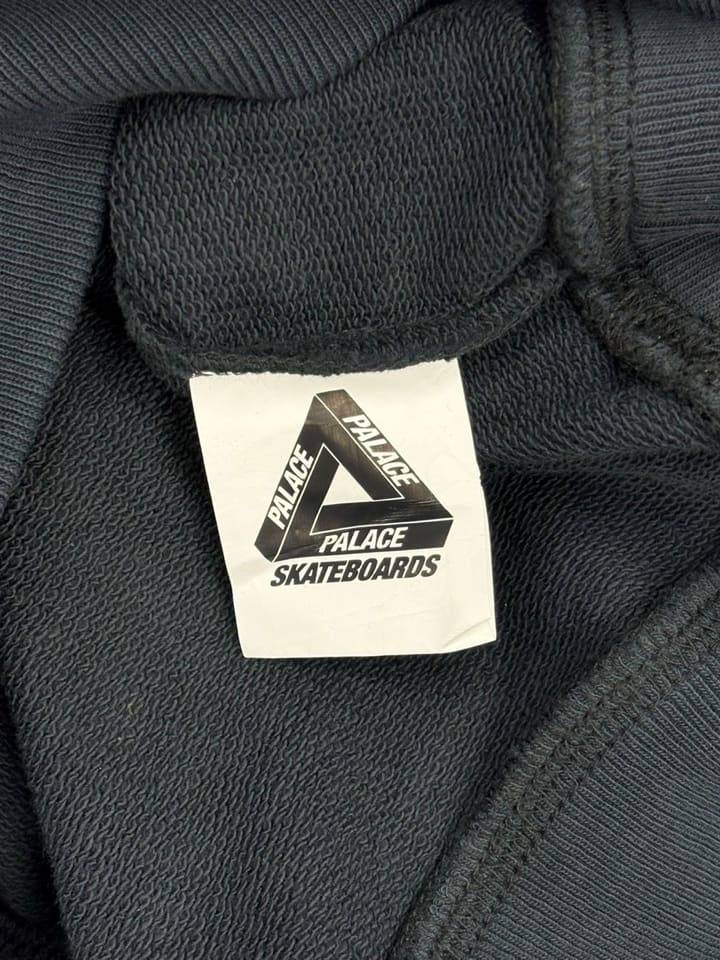 PALACE Maximum Hoodie 상세 이미지 5