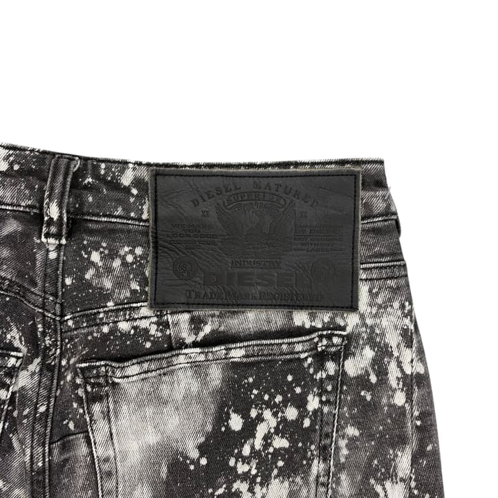 DIESEL Black and White Jeans 상세 이미지 3