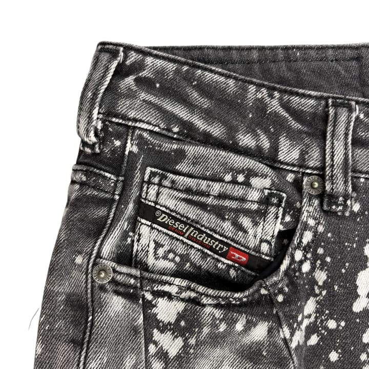 DIESEL Black and White Jeans 상세 이미지 5