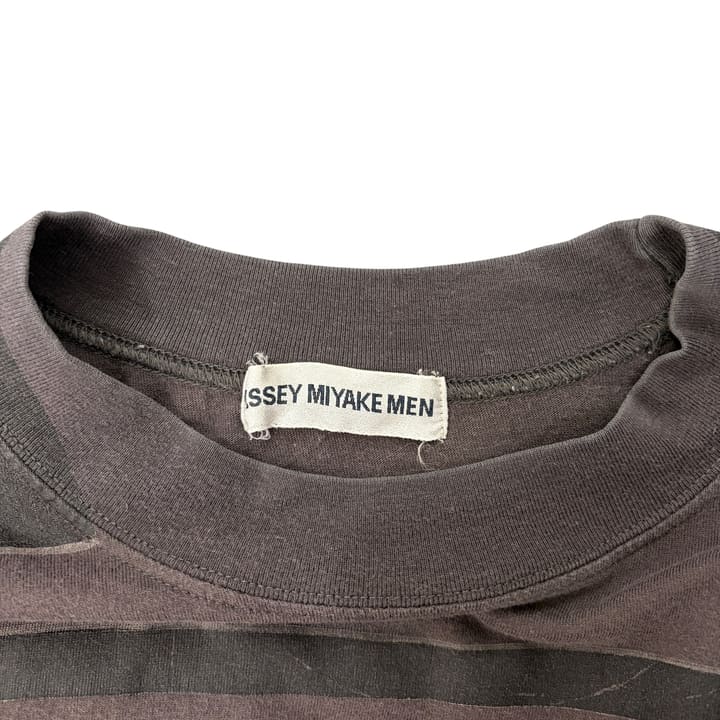 ISSEY MIYAKE Striped T-Shirt 상세 이미지 2