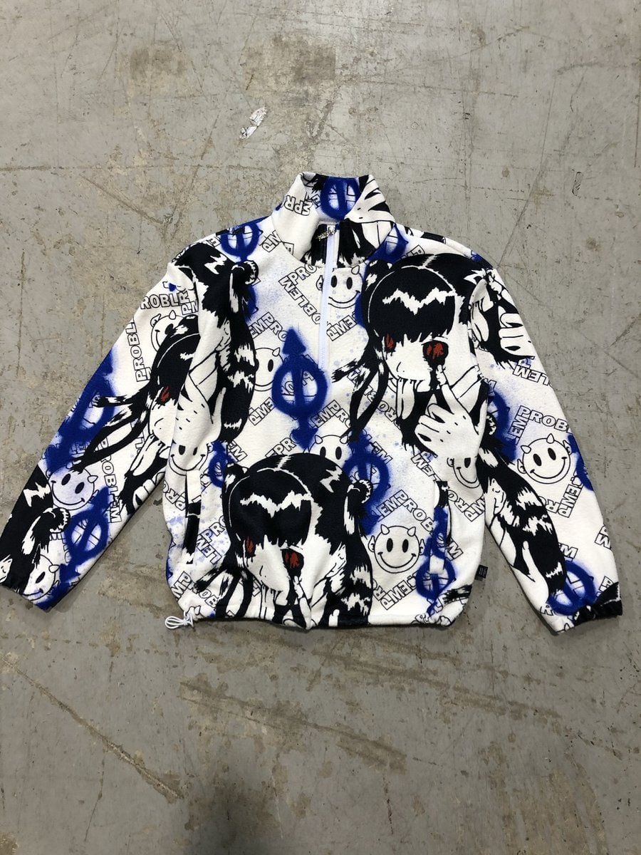 CREEPY COZY TOP