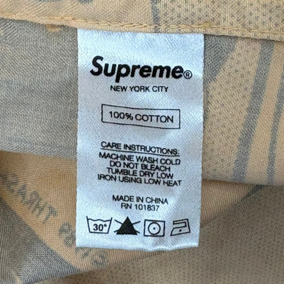 SUPREME Graphic Print Short Sleeve Shirt