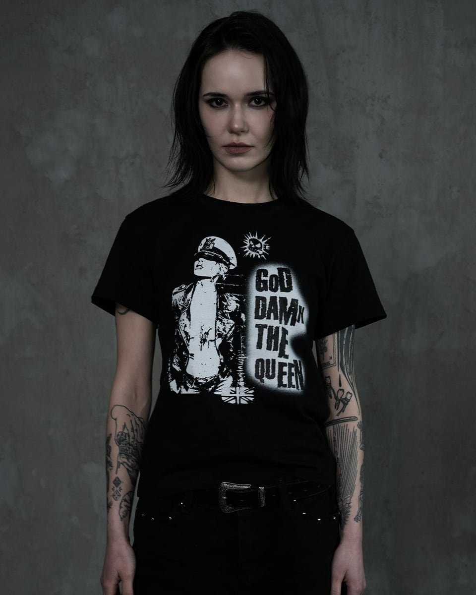 Pistols Tee (BLACK)