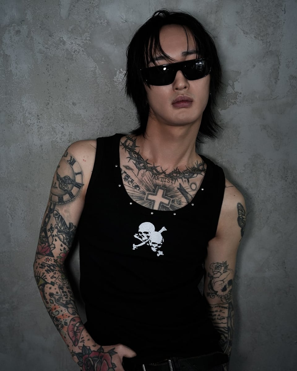 Skull Stud Sleveless