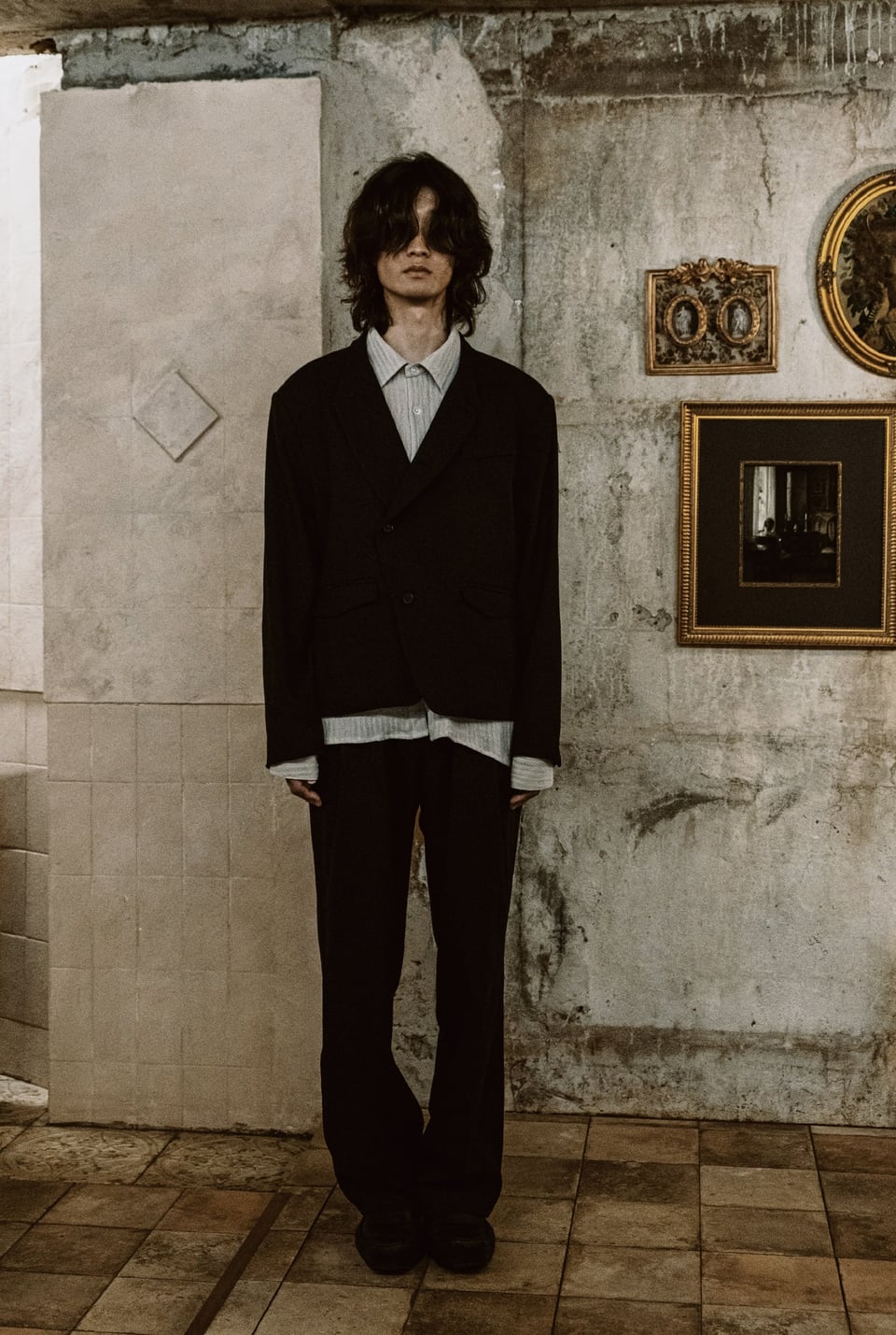 WOOL DOUBLE-TUCK TROUSERS (BLACK)