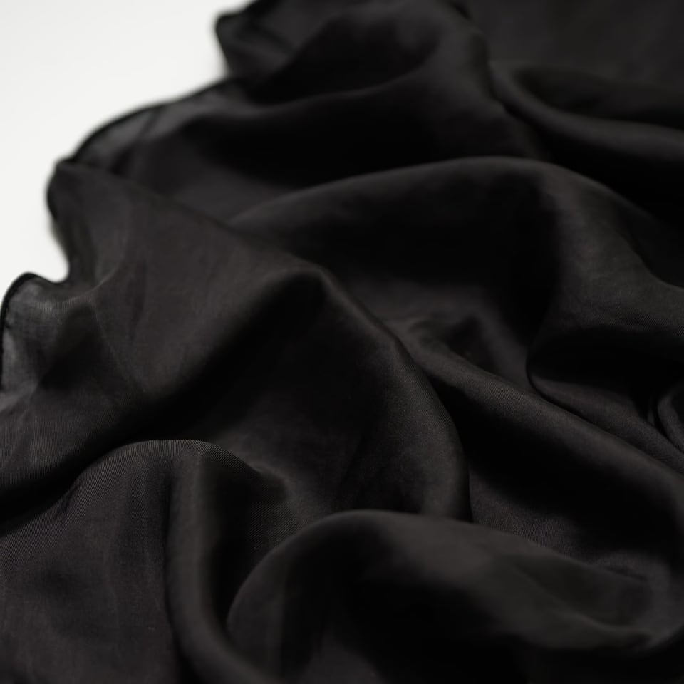 No.001 Black Andante