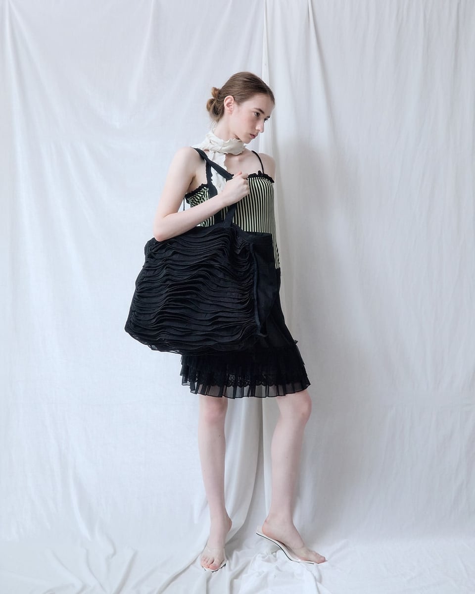 No.1101 Black Ensemble