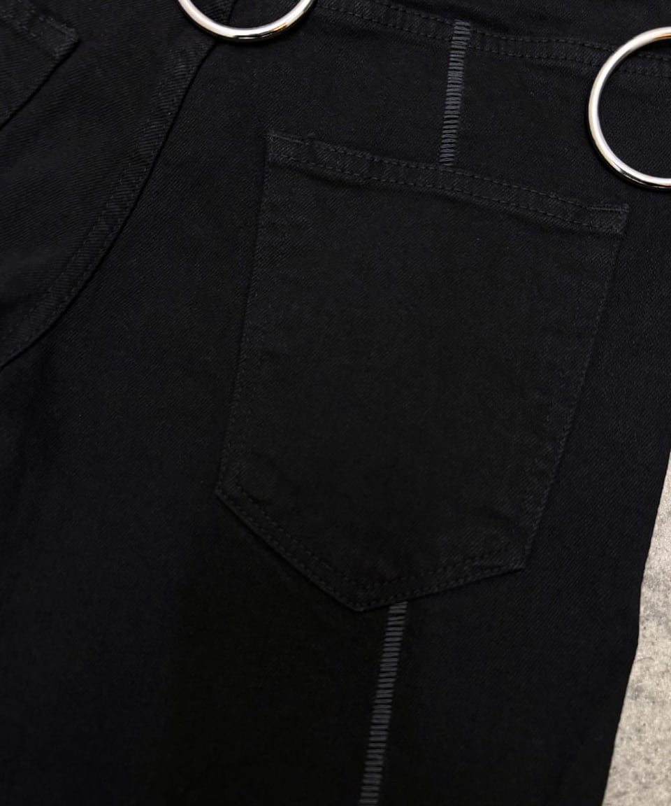 CURVED O-RING JEANS
