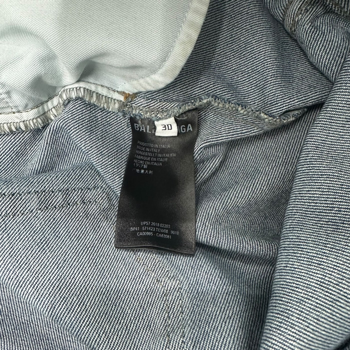 BALENCIAGA Classic Straight Leg Jeans 상세 이미지 7