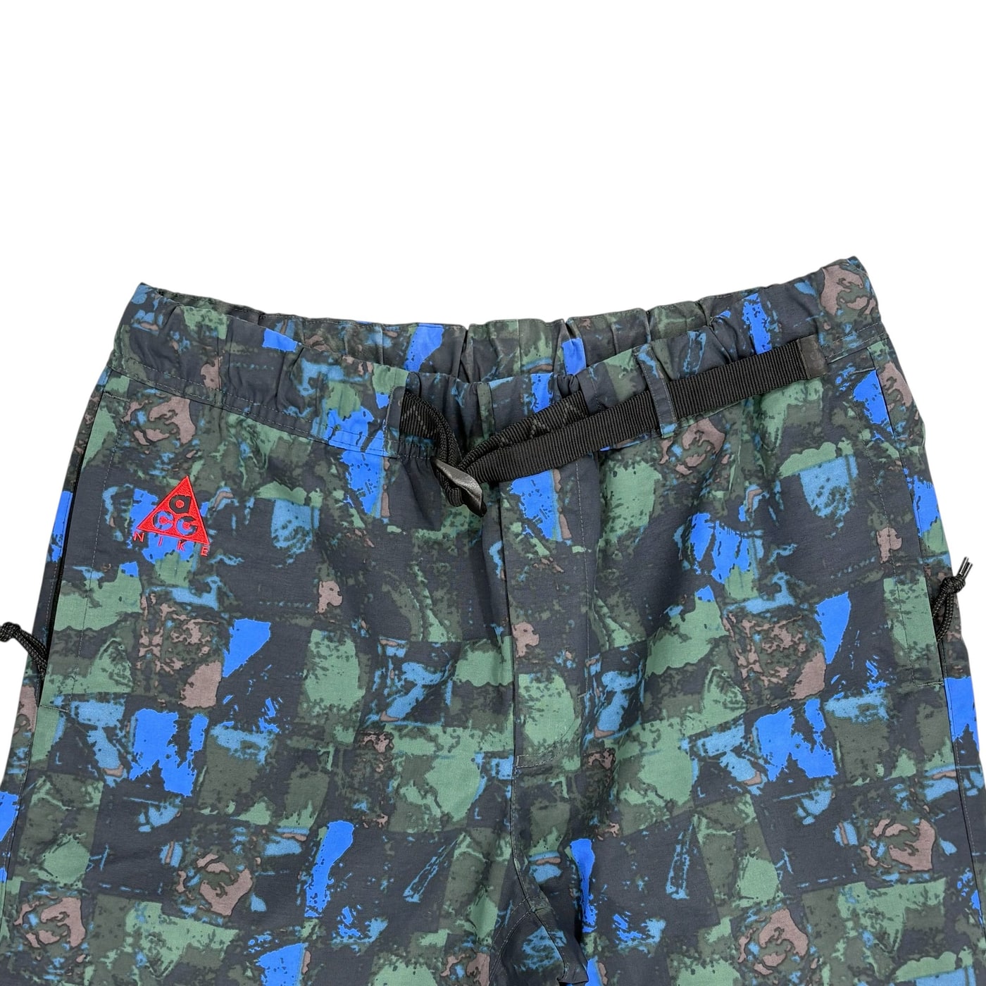 NIKE ACG Camouflage Cargo Pants 상세 이미지 2