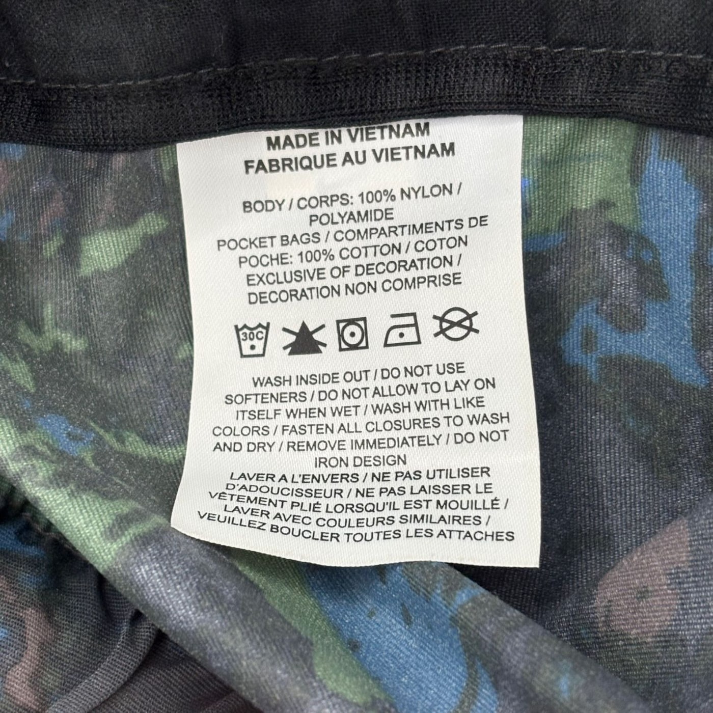 NIKE ACG Camouflage Cargo Pants 상세 이미지 5