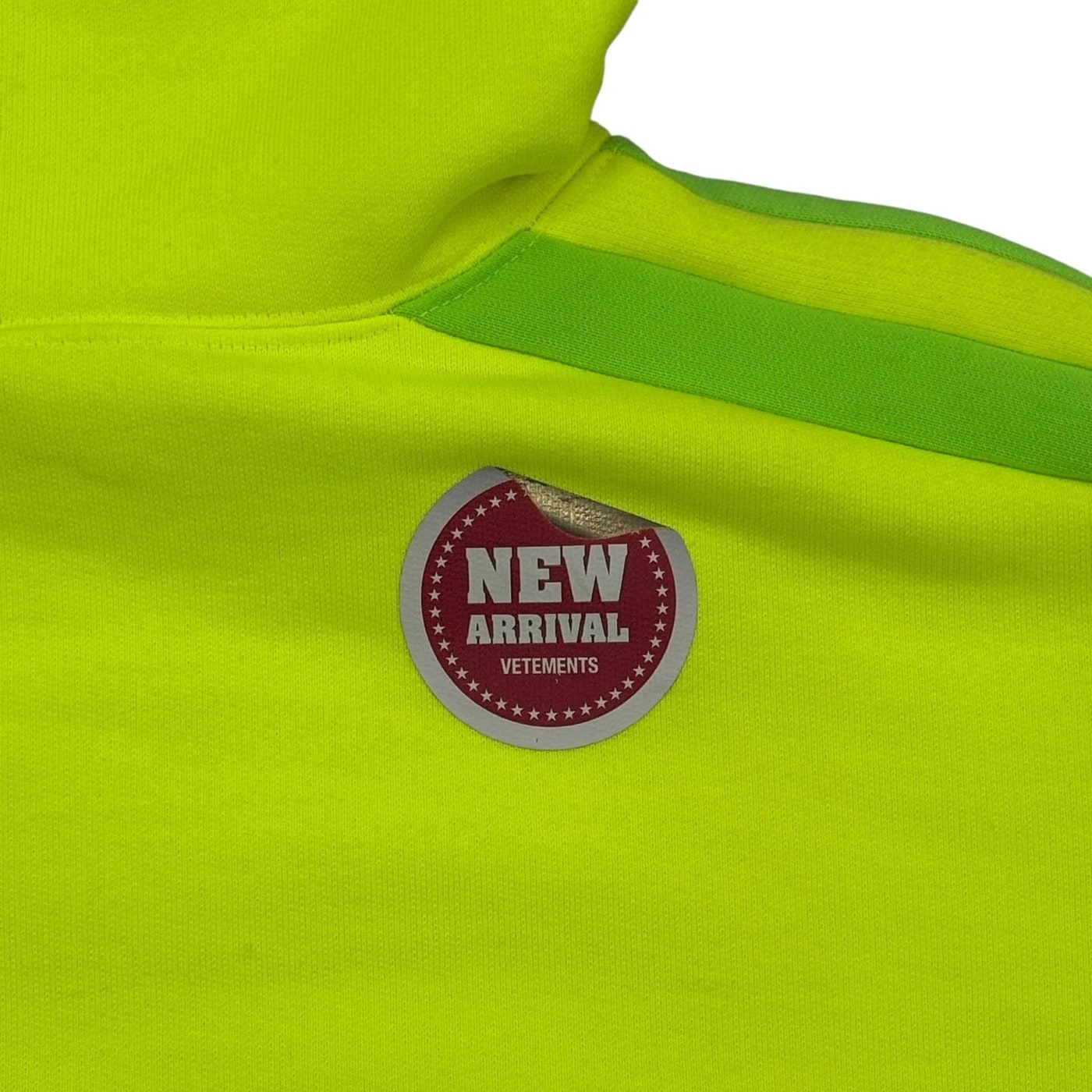 Vetements Neon Hoodie 상세 이미지 4