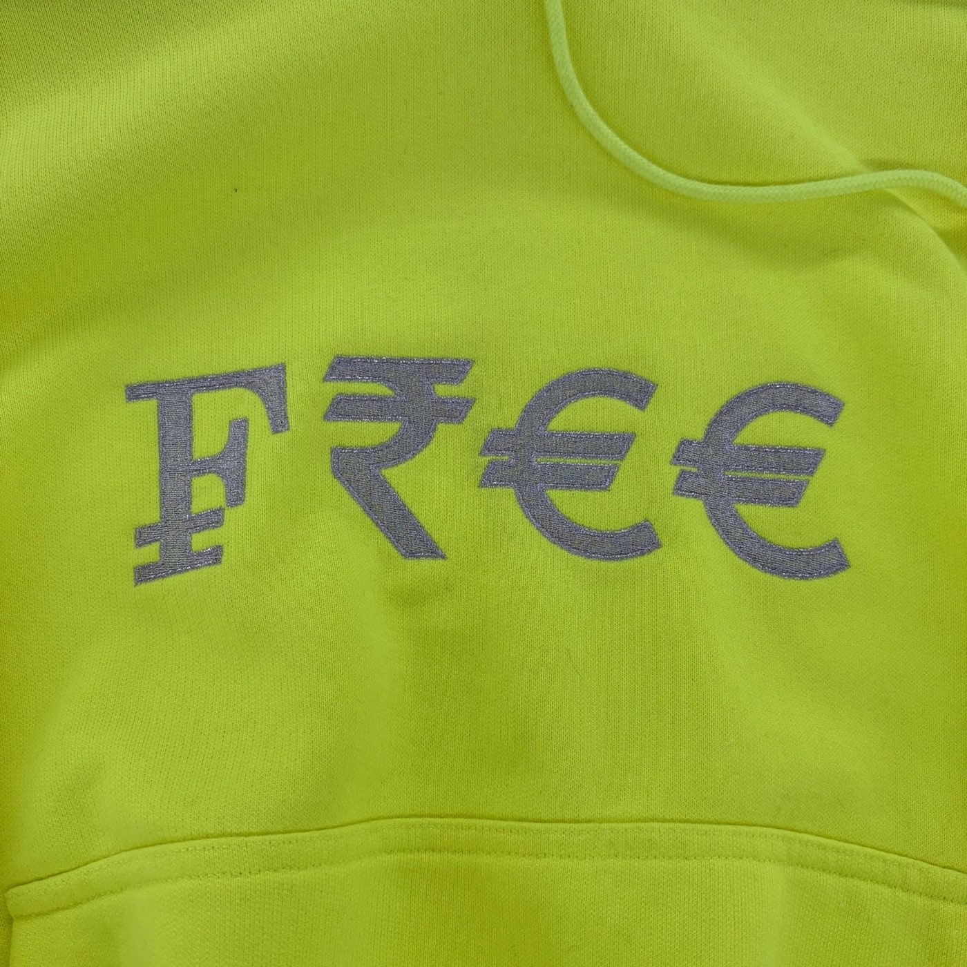 Vetements Neon Hoodie 상세 이미지 2