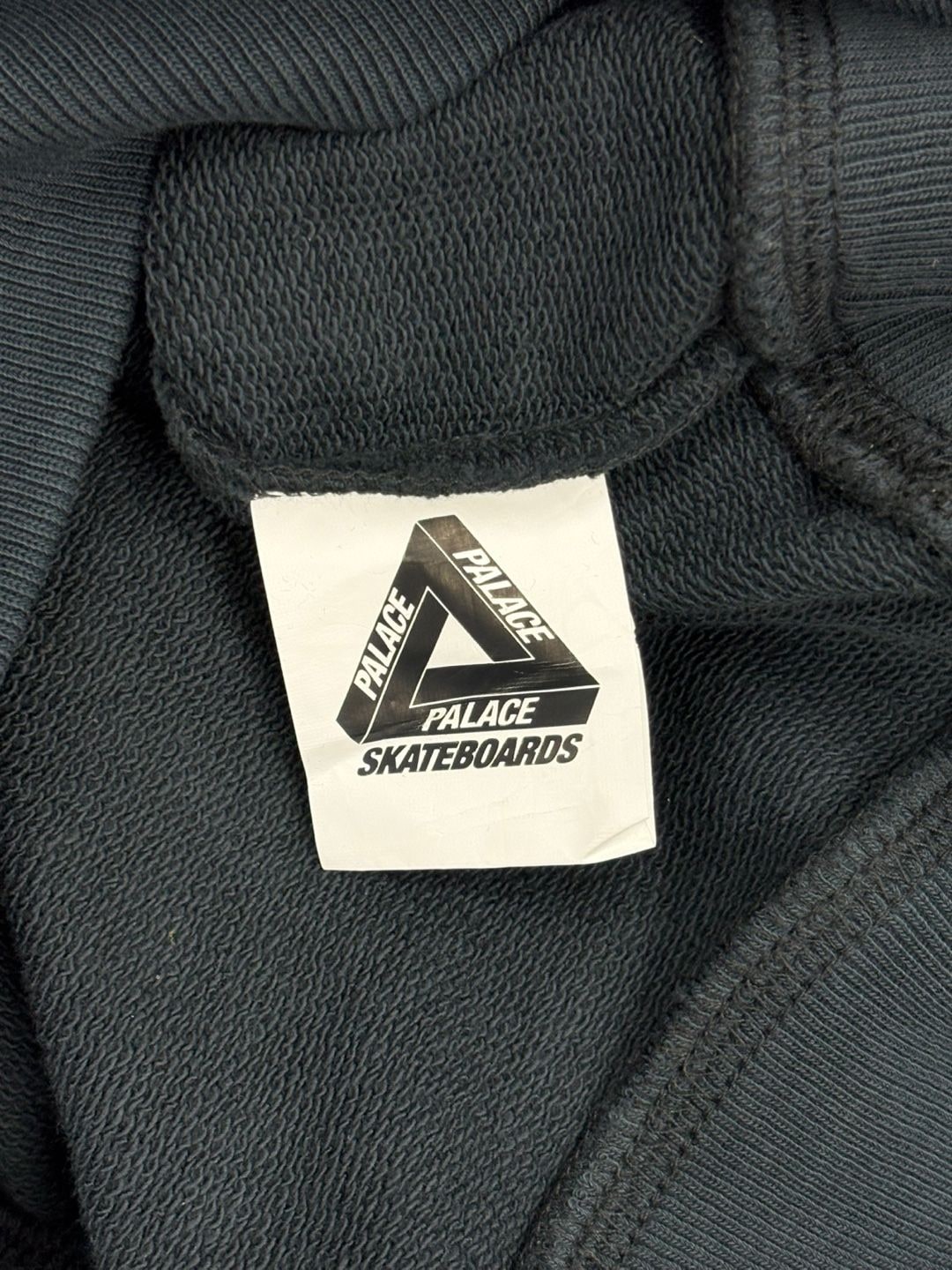 PALACE Maximum Hoodie 상세 이미지 5