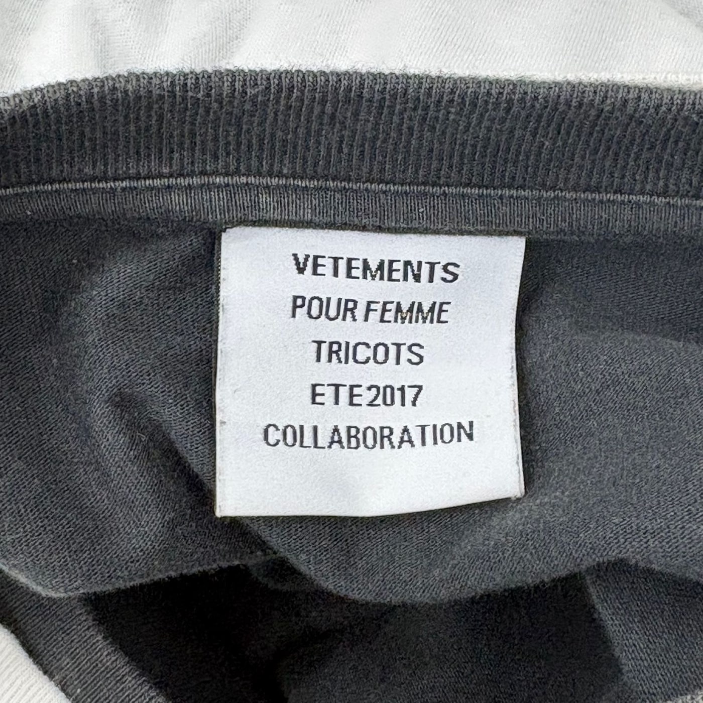 Vetements SECURITE T-Shirt 상세 이미지 5