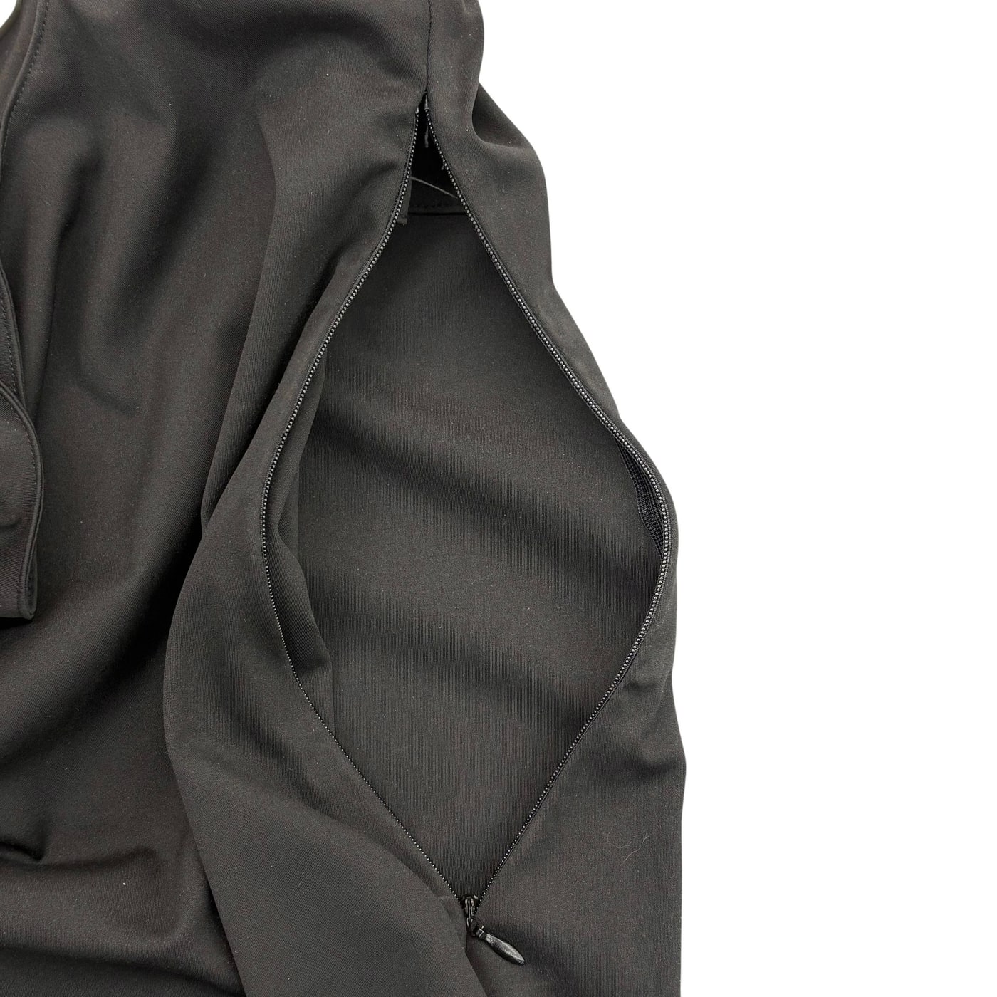 Heliot Emil Black Asymmetrical Top 상세 이미지 2