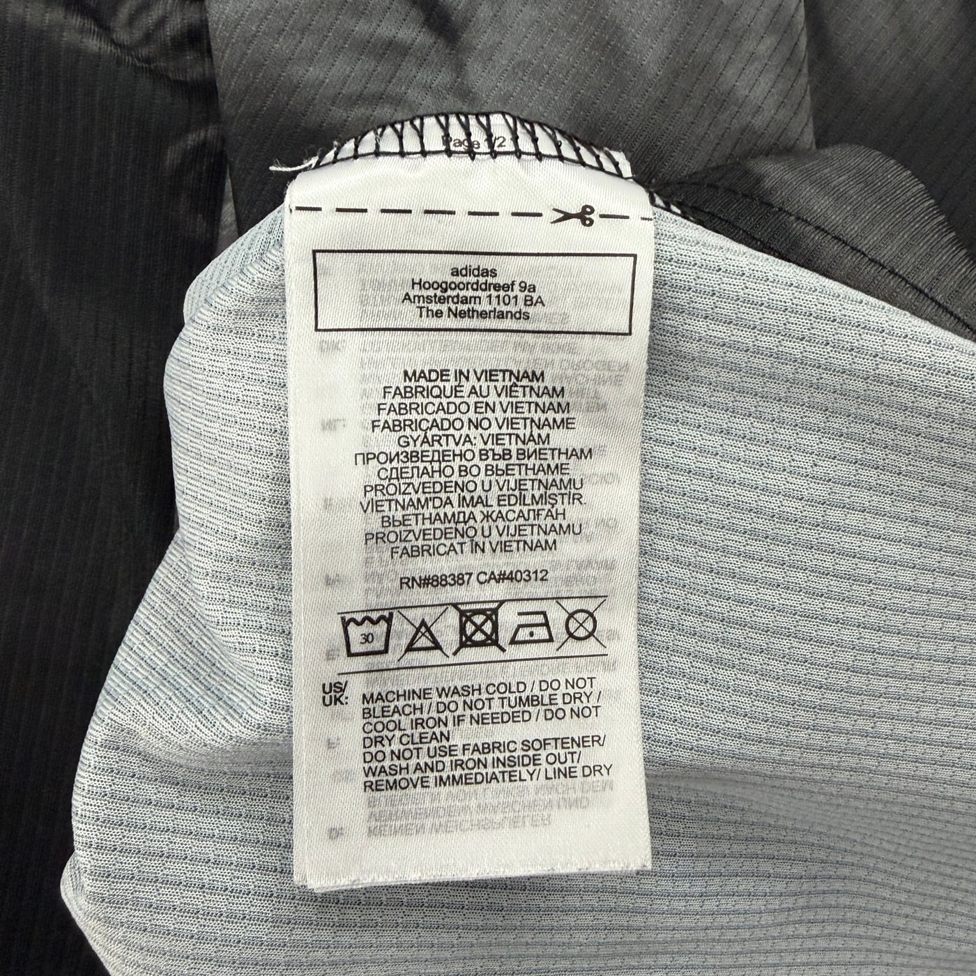 HUMANRACE X ADIDIAS Black Real Madrid Soccer Jersey 상세 이미지 3