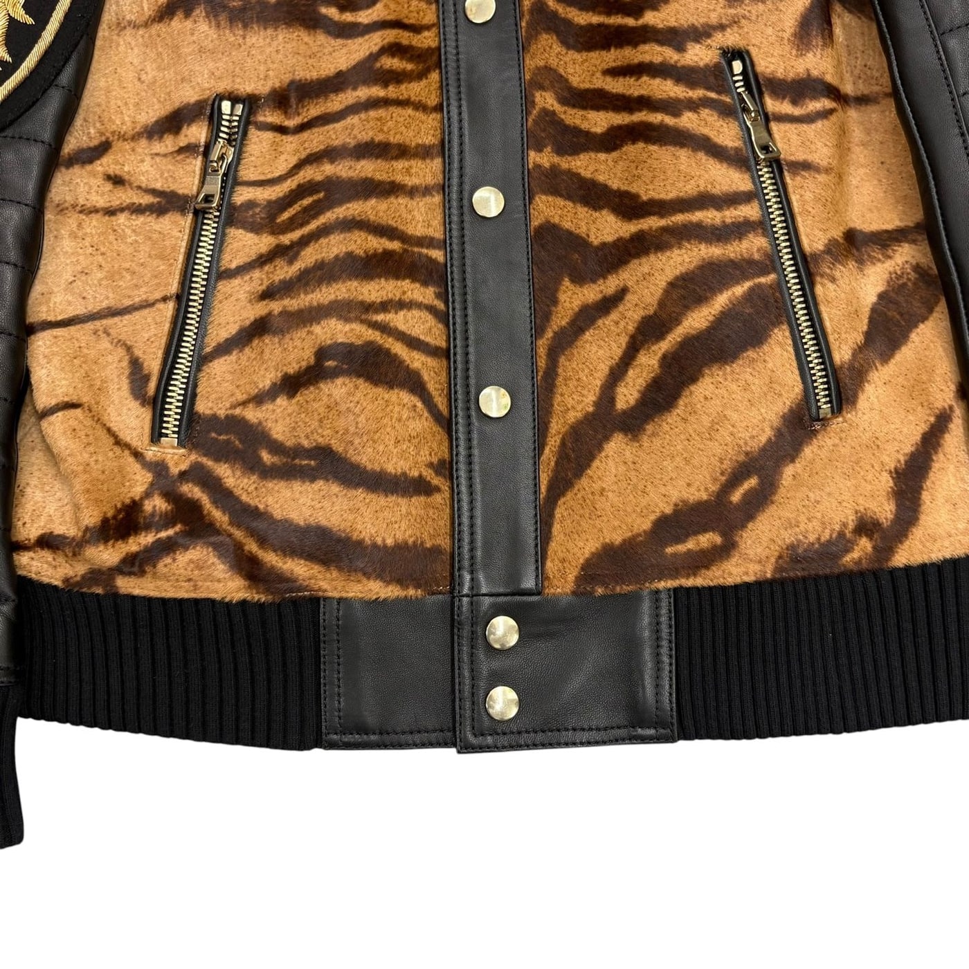 BALMAIN Tiger Pattern Bomber Jacket 상세 이미지 3