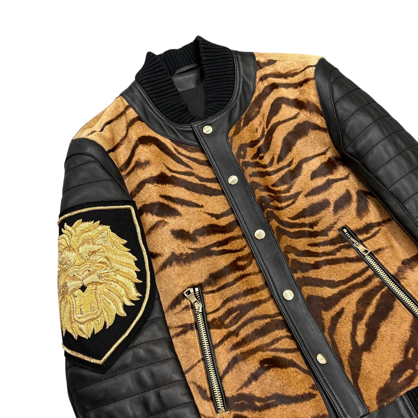BALMAIN Tiger Pattern Bomber Jacket 상세 이미지 2