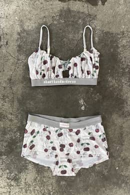 FANTASY PANTY SET CHERRY